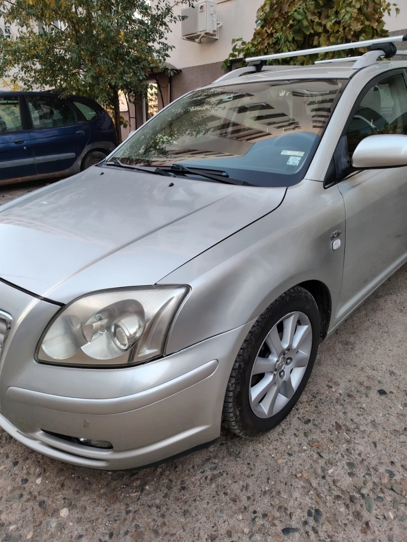 Toyota Avensis, снимка 5 - Автомобили и джипове - 52265772