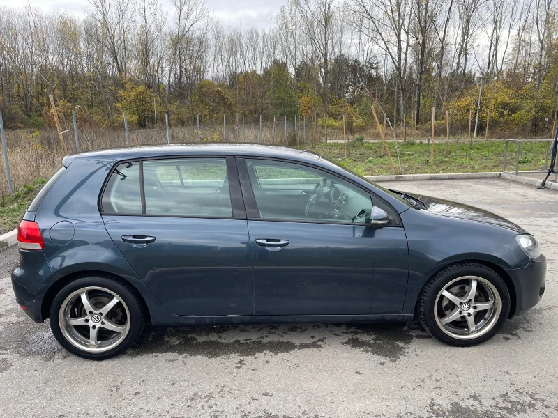 VW Golf, снимка 5 - Автомобили и джипове - 52427199
