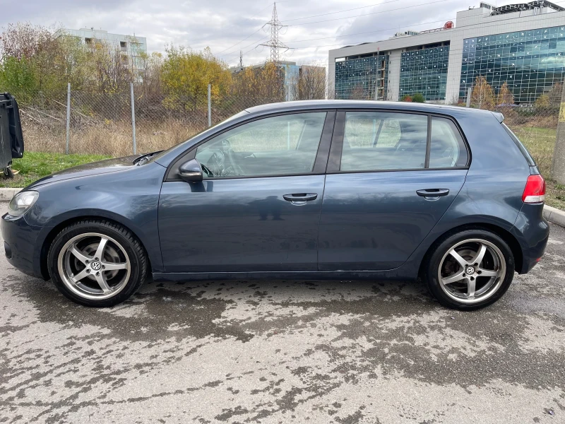 VW Golf, снимка 2 - Автомобили и джипове - 52427199