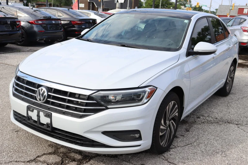 VW Jetta Execline FWD АвтоКредит* (ЦЕНА ДО БГ), снимка 3 - Автомобили и джипове - 52619481