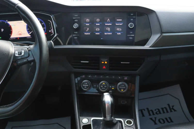 VW Jetta Execline FWD АвтоКредит* (ЦЕНА ДО БГ), снимка 17 - Автомобили и джипове - 52619481