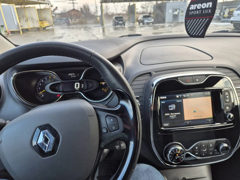 Renault Captur 1.2 Tce avtomat, снимка 11 - Автомобили и джипове - 53191224