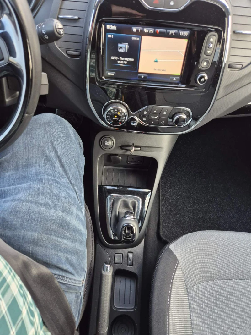 Renault Captur 1.2 Tce avtomat, снимка 16 - Автомобили и джипове - 53191224