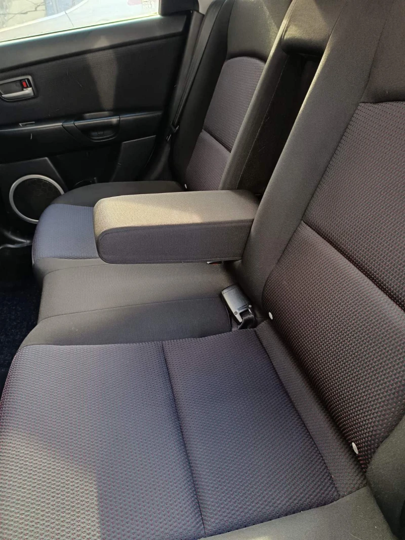 Mazda 3, снимка 9 - Автомобили и джипове - 53431598