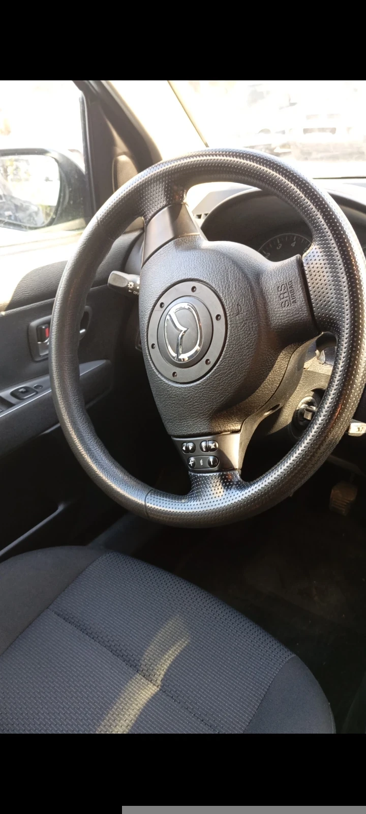 Mazda 2, снимка 6 - Автомобили и джипове - 52953482