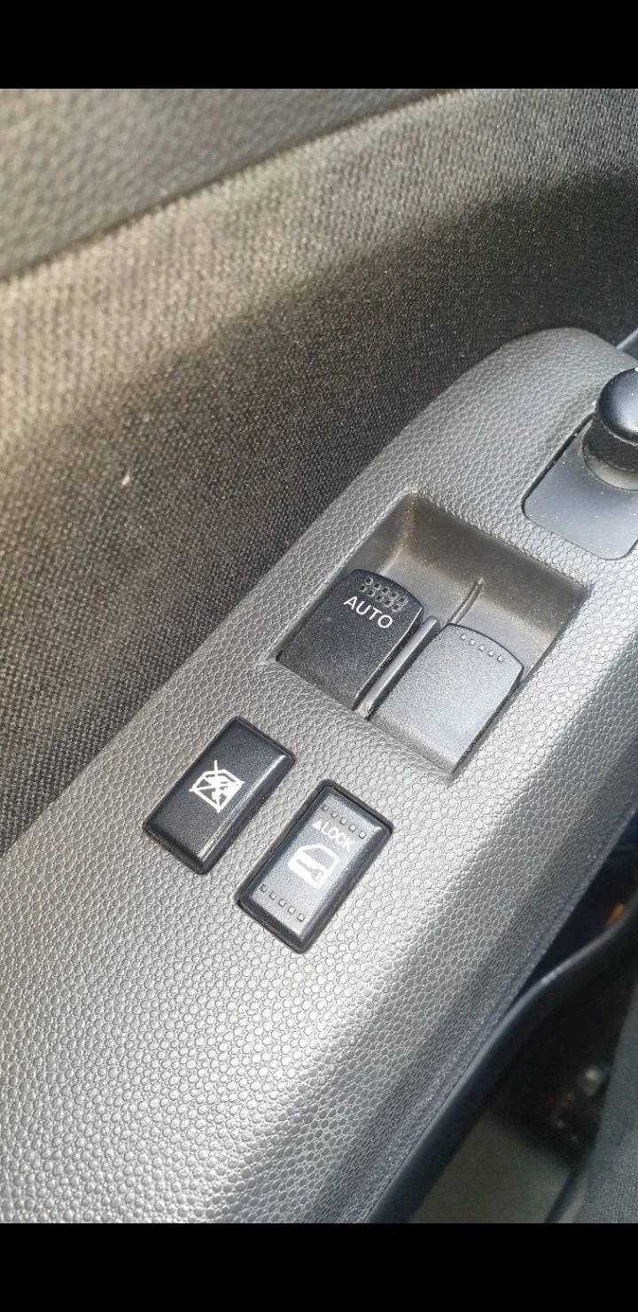 Suzuki Splash, снимка 5 - Автомобили и джипове - 56516306