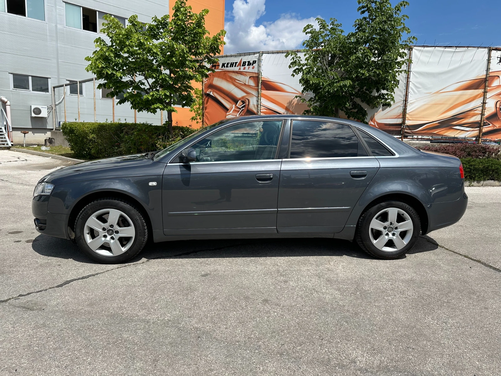 Audi A4 3.2i 256 к.с. - изображение 2