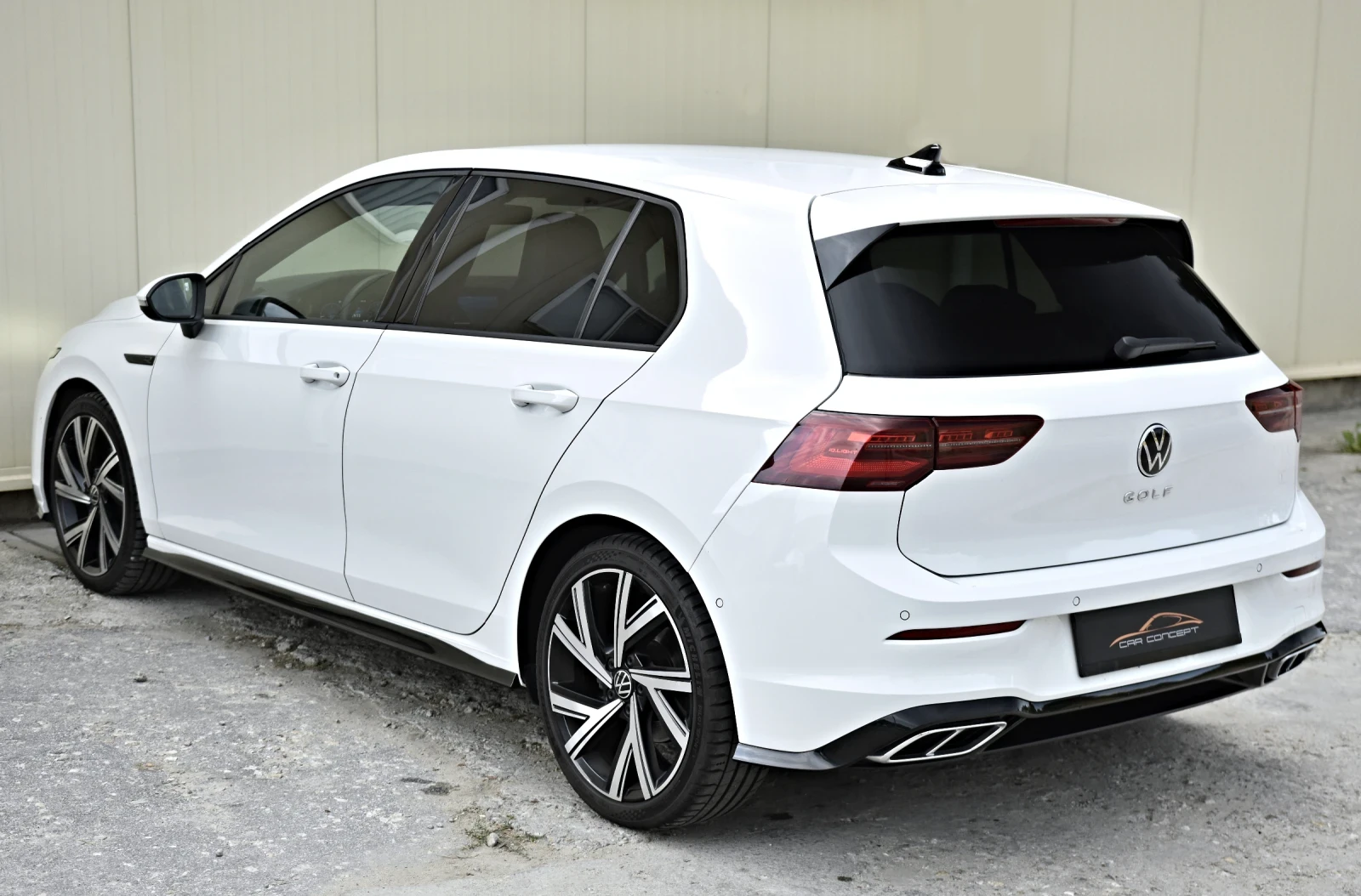 VW Golf 2.0TDI R-LINE 150H.P DISTRONIK+ RS-SITZE HEAUP - изображение 6