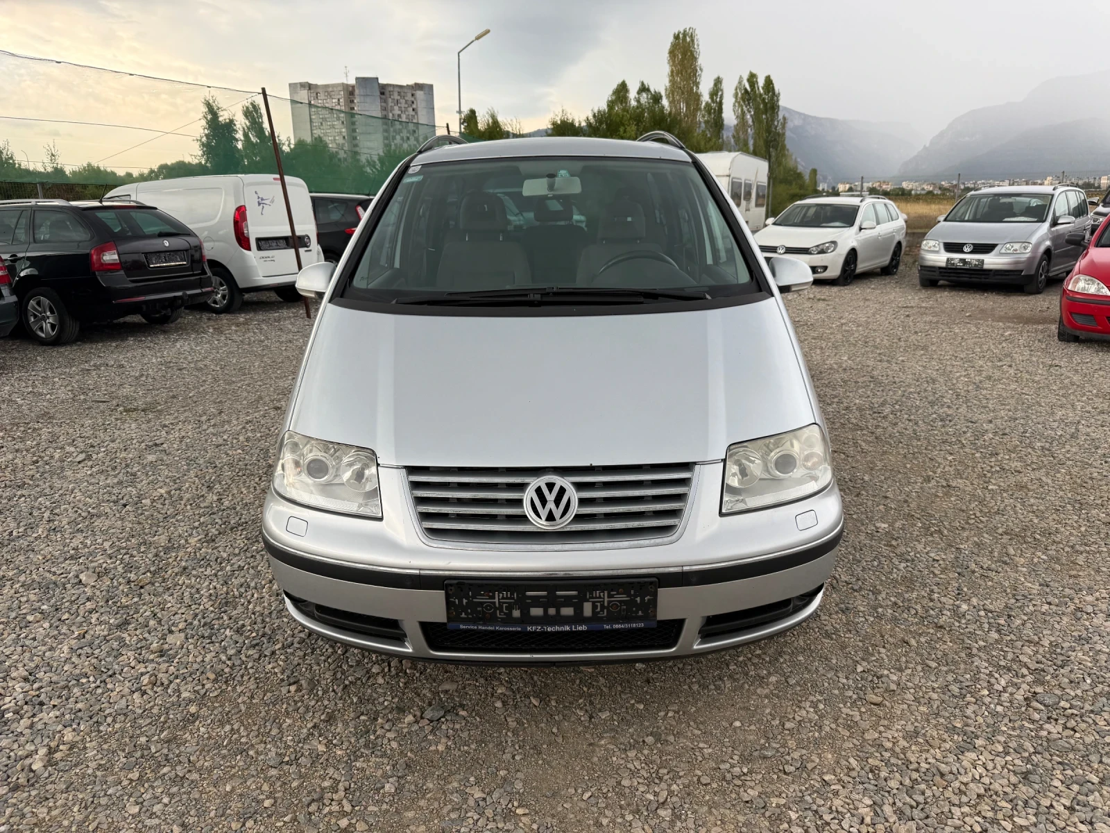 VW Sharan 2.0TDI-140PS - изображение 2