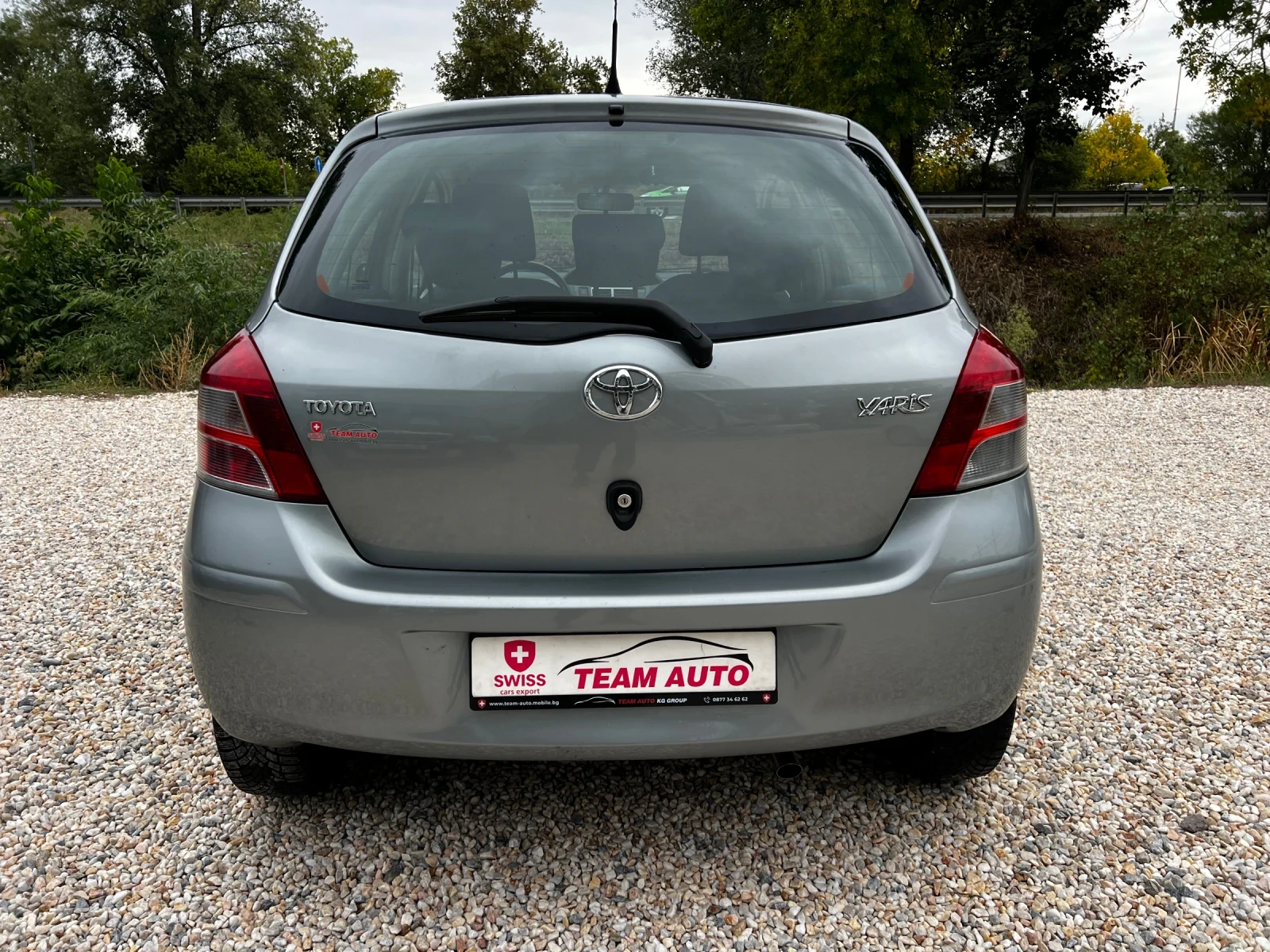 Toyota Yaris 1.33i 189000km 6-Speed SWISS - изображение 6