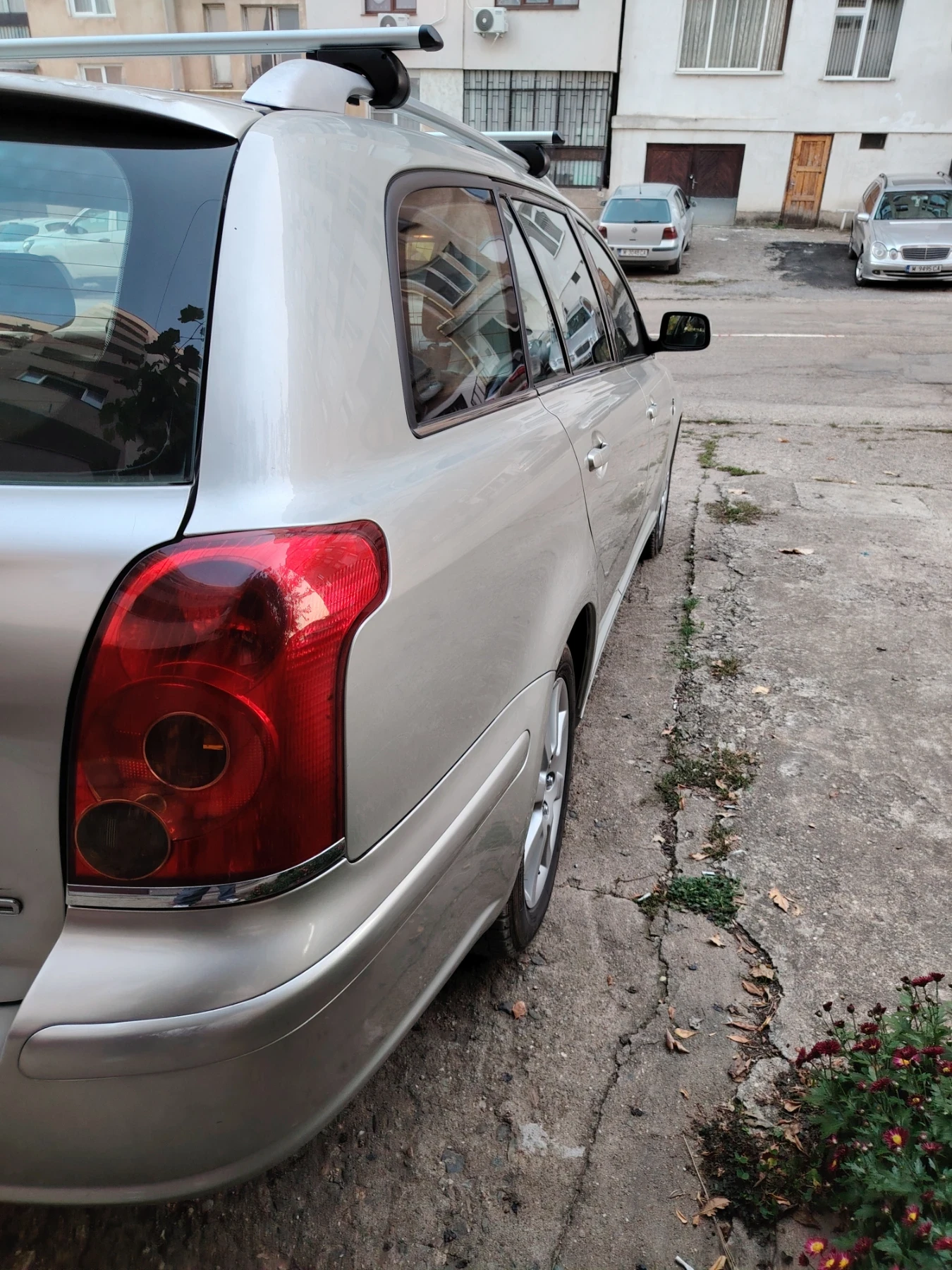 Toyota Avensis | Mobile.bg   7