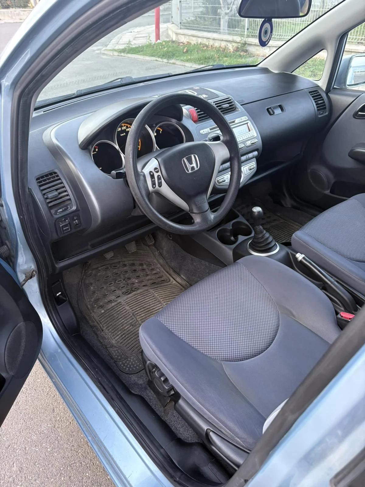 Honda Jazz 1.4i - изображение 10