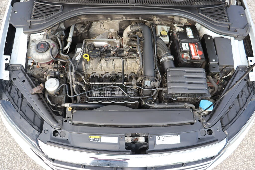 VW Jetta Execline FWD АвтоКредит* (ЦЕНА ДО БГ) - изображение 9