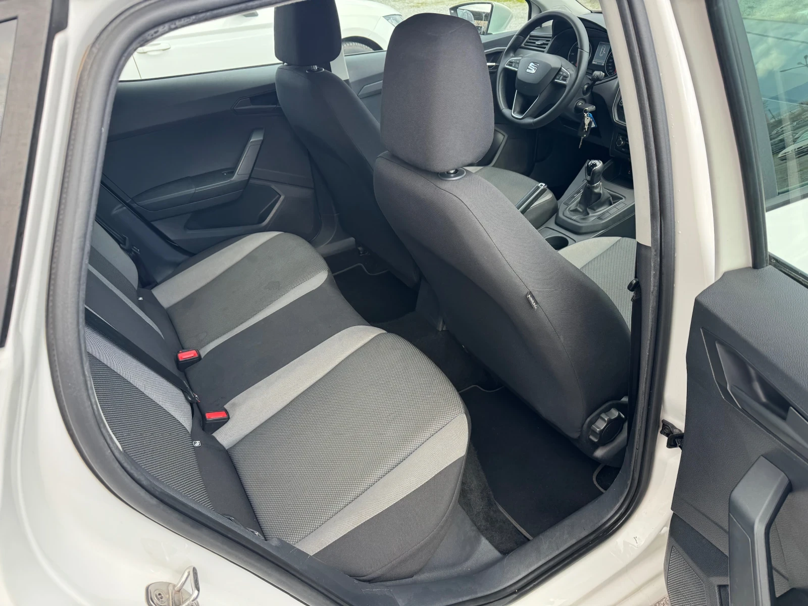 Seat Ibiza 1.6 TDI Style  | Mobile.bg � ����������� 10
