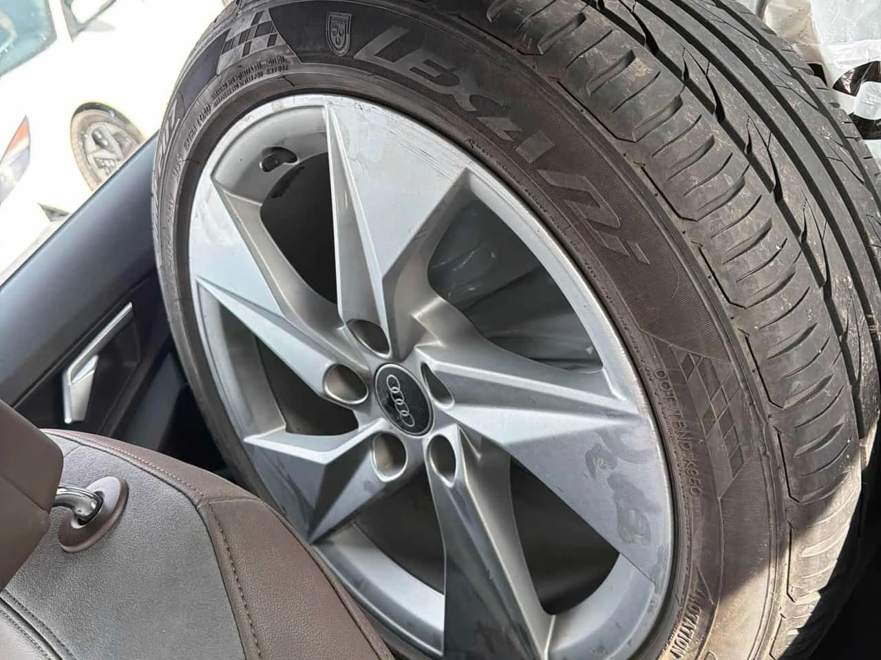 Audi A3 * Komfort * CARFAX * ПАНОРАМА * KEYLESS * ПОДГРЕВИ - изображение 5