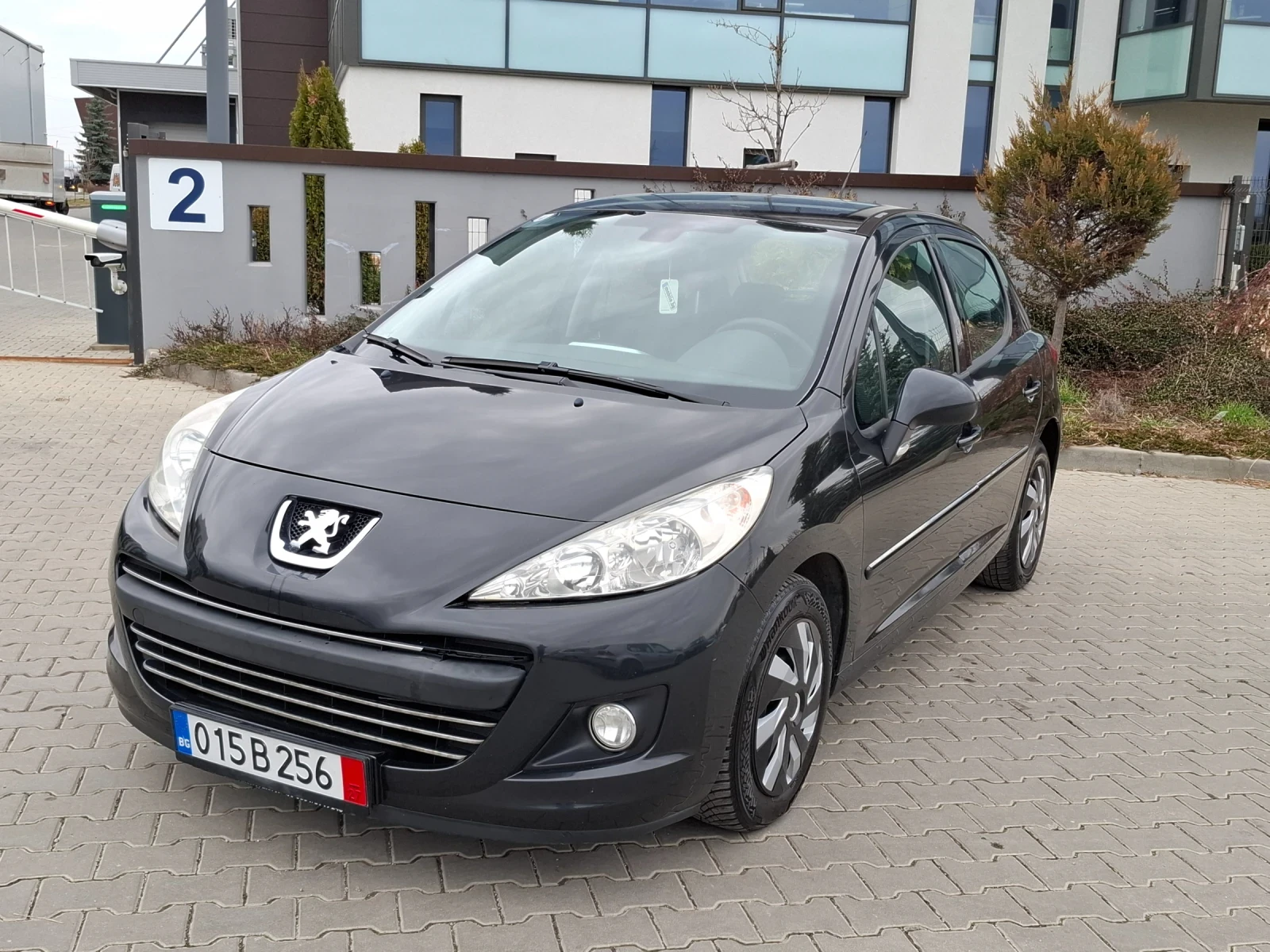 Peugeot 207 1.4I* (95��)* * FACELIFT* * ��� ����* *  | Mobile.bg � ����������� 3
