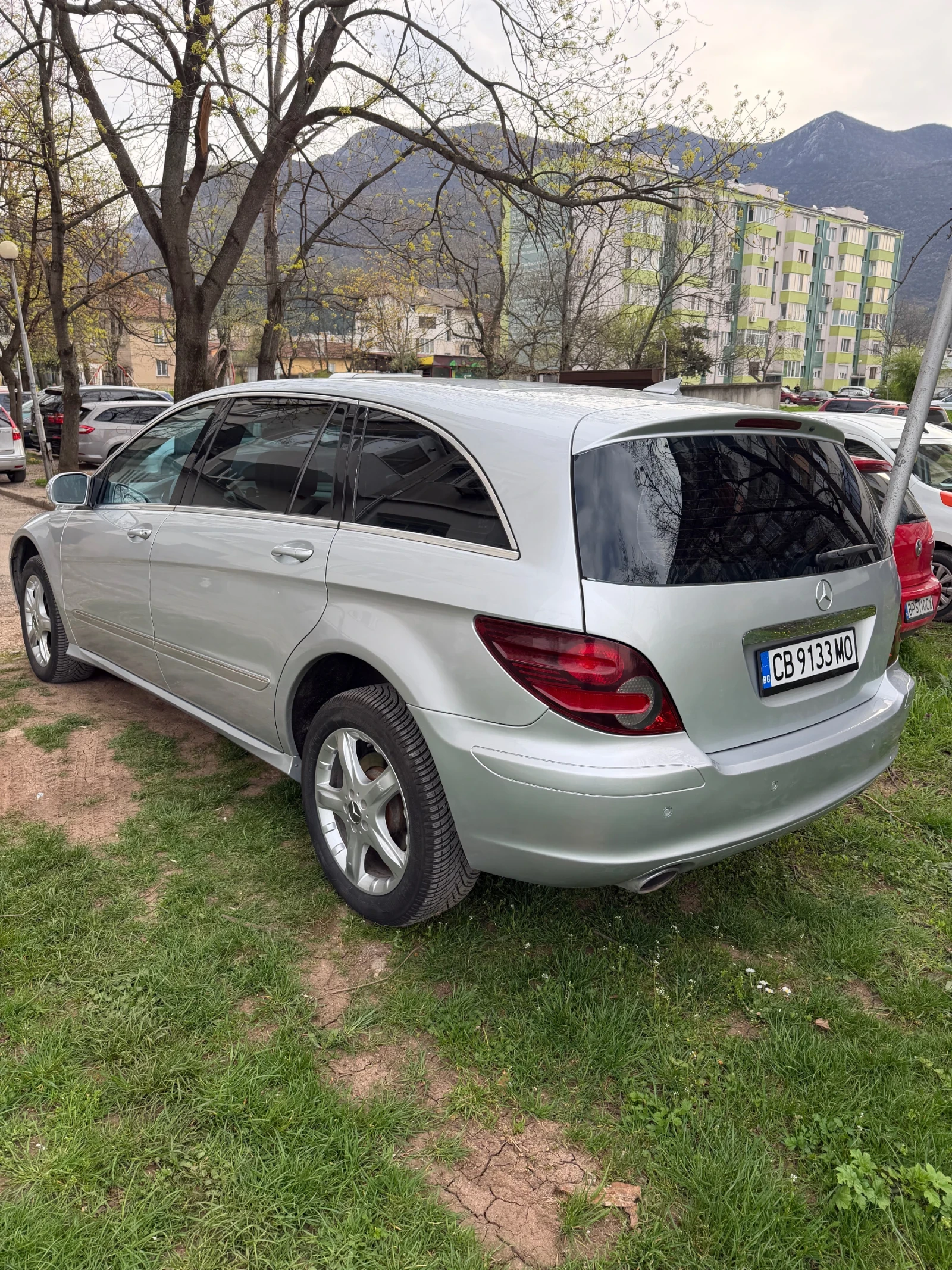 Mercedes-Benz R 320 4-MATIC Long, снимка 5 - Автомобили и джипове - 54382069