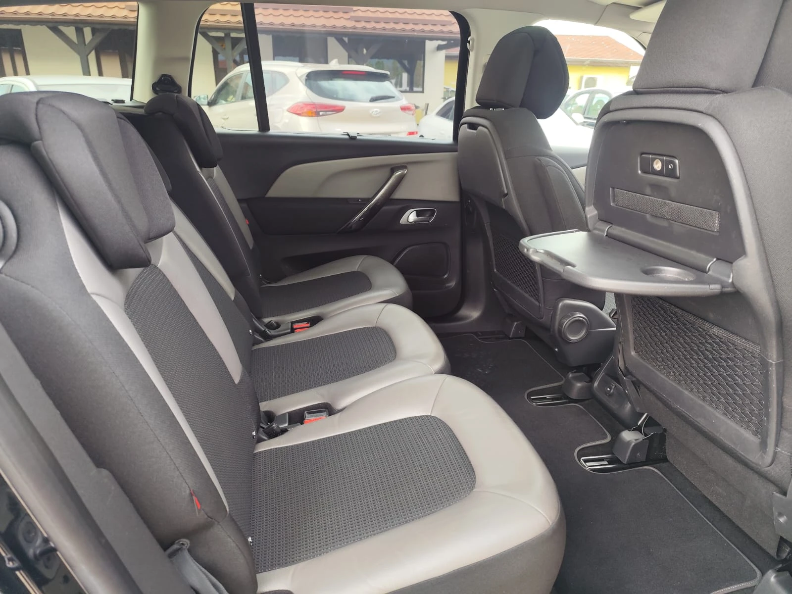Citroen C4 Picasso  EXCLUSIVE, снимка 13 - Автомобили и джипове - 54441262