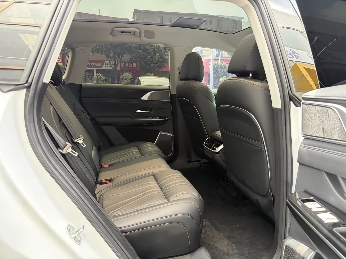 Xpeng G9 AWD Performance Pro 650 autogeorge.com, снимка 10 - Автомобили и джипове - 54591899