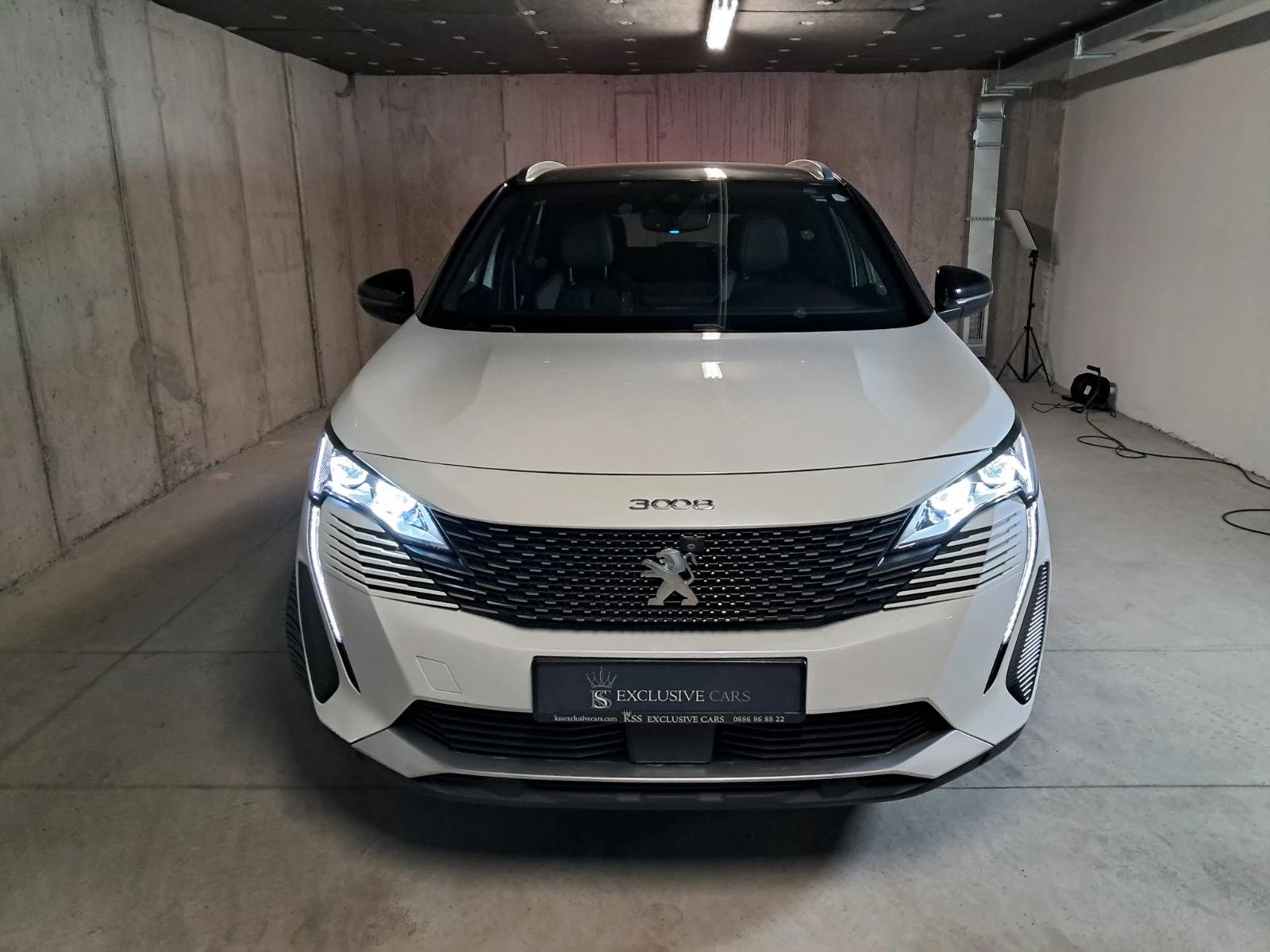 Peugeot 3008 1.6 * HYBRID* GT-LINE* 4WD* PANO* 360* , снимка 2 - Автомобили и джипове - 54596023
