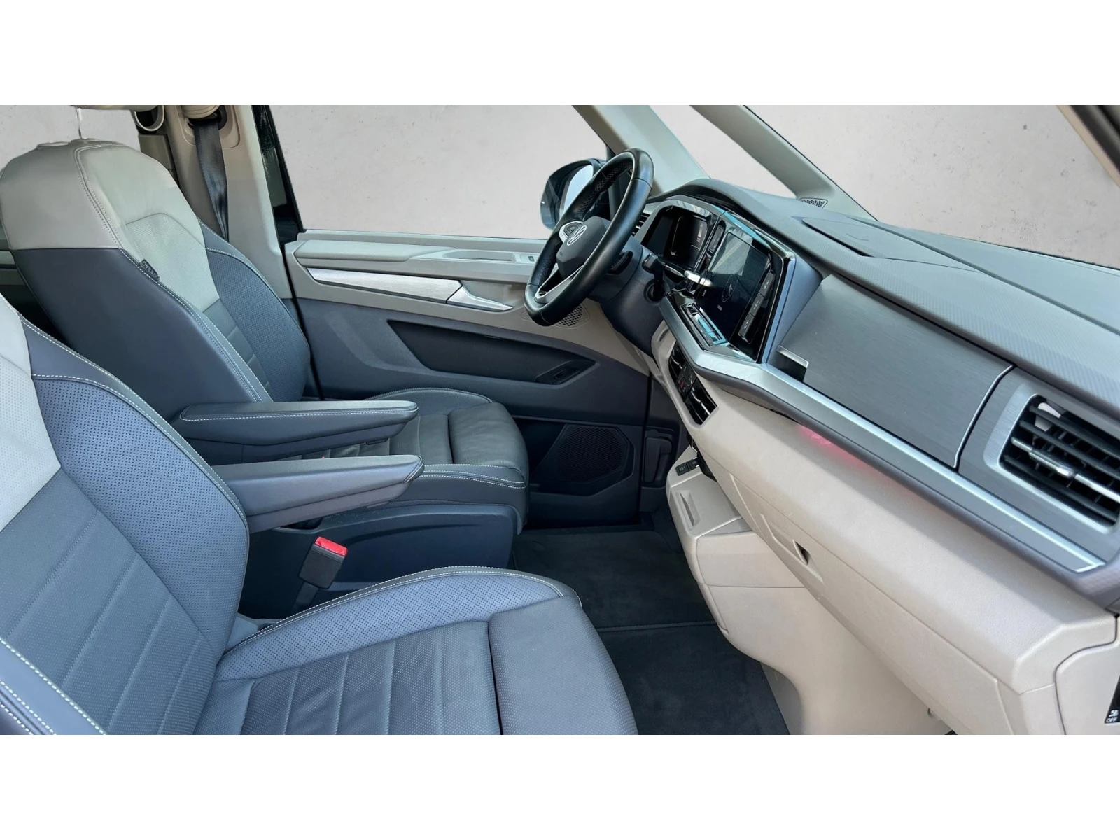 VW Multivan Месечна вноска от 749  , снимка 6 - Автомобили и джипове - 54609600