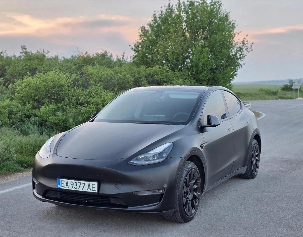 Tesla Model Y Long Range 4x4 Перфектен