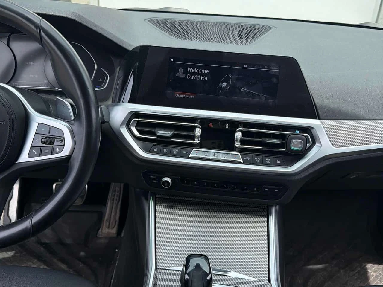 BMW 330 i xDrive М-СПОРТ* ГЕНЕРАЦИЯ* , снимка 9 - Автомобили и джипове - 54795706