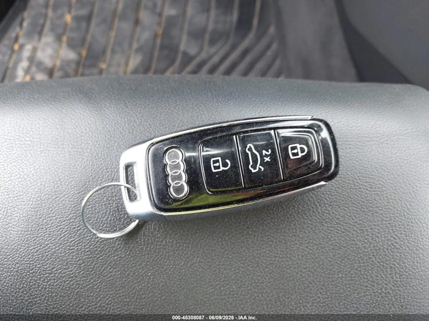 Audi E-Tron Premium Quattro, снимка 11 - Автомобили и джипове - 55004157