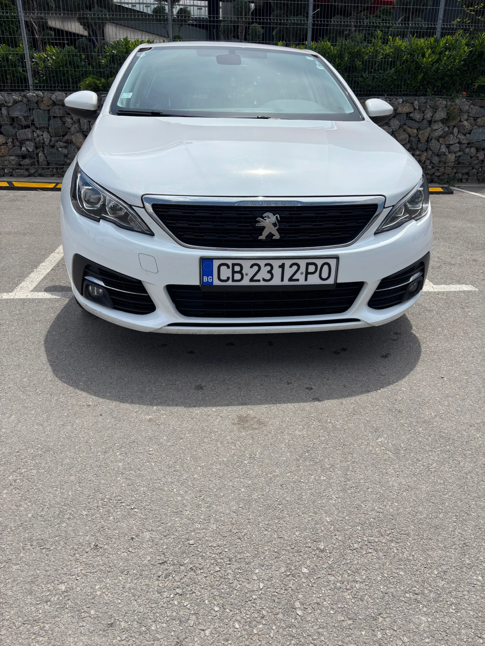 Peugeot 308 1.5 HDI, снимка 8 - Автомобили и джипове - 55016300