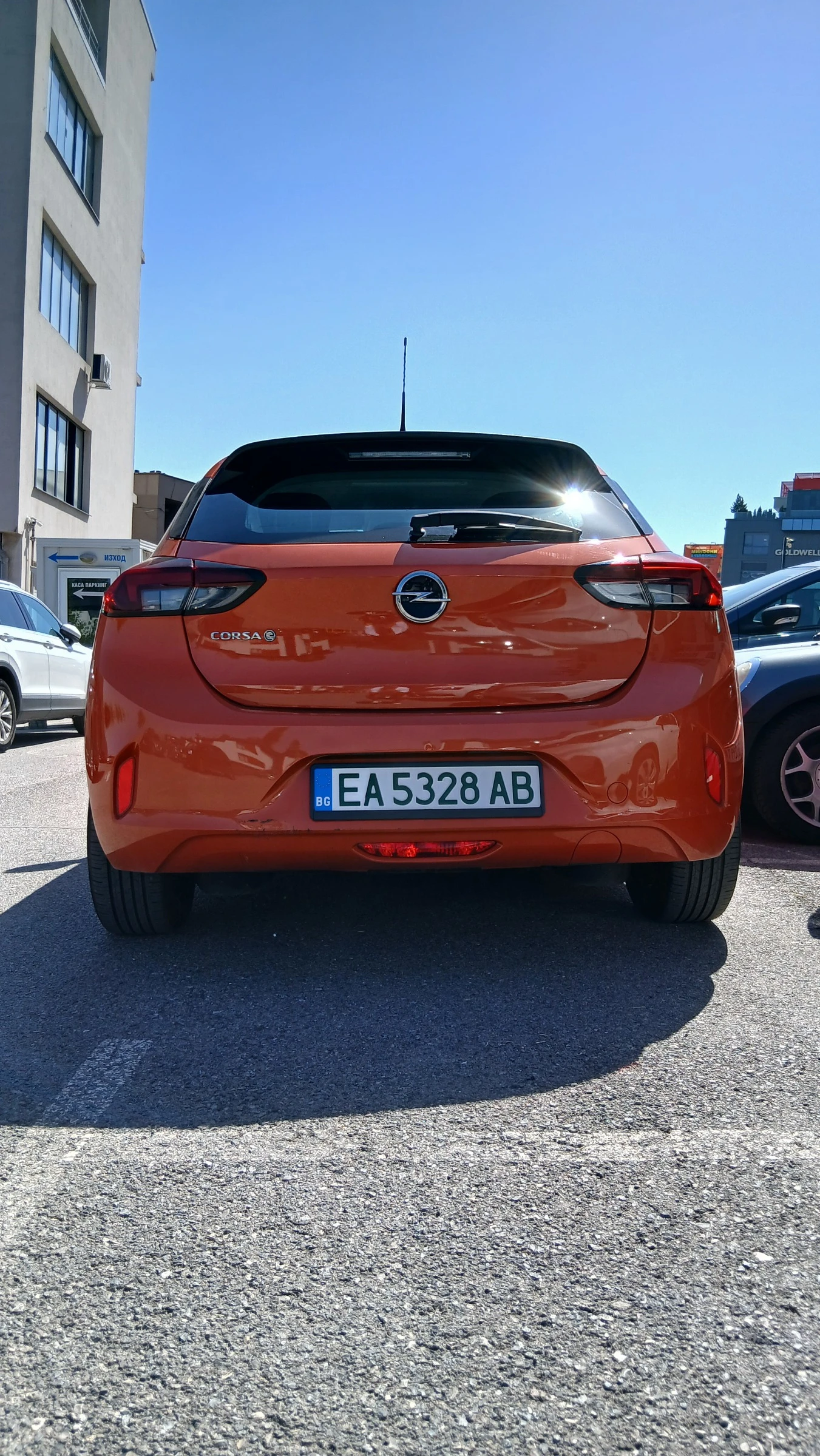 Opel Corsa Е, снимка 5 - Автомобили и джипове - 55090386