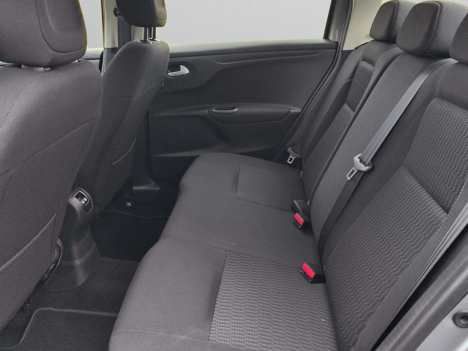 Peugeot 301 NEW ALLURE 1, 5 BlueHDi 102 BVM6 EURO 6//2111195 | Mobile.bg � ����������� 12