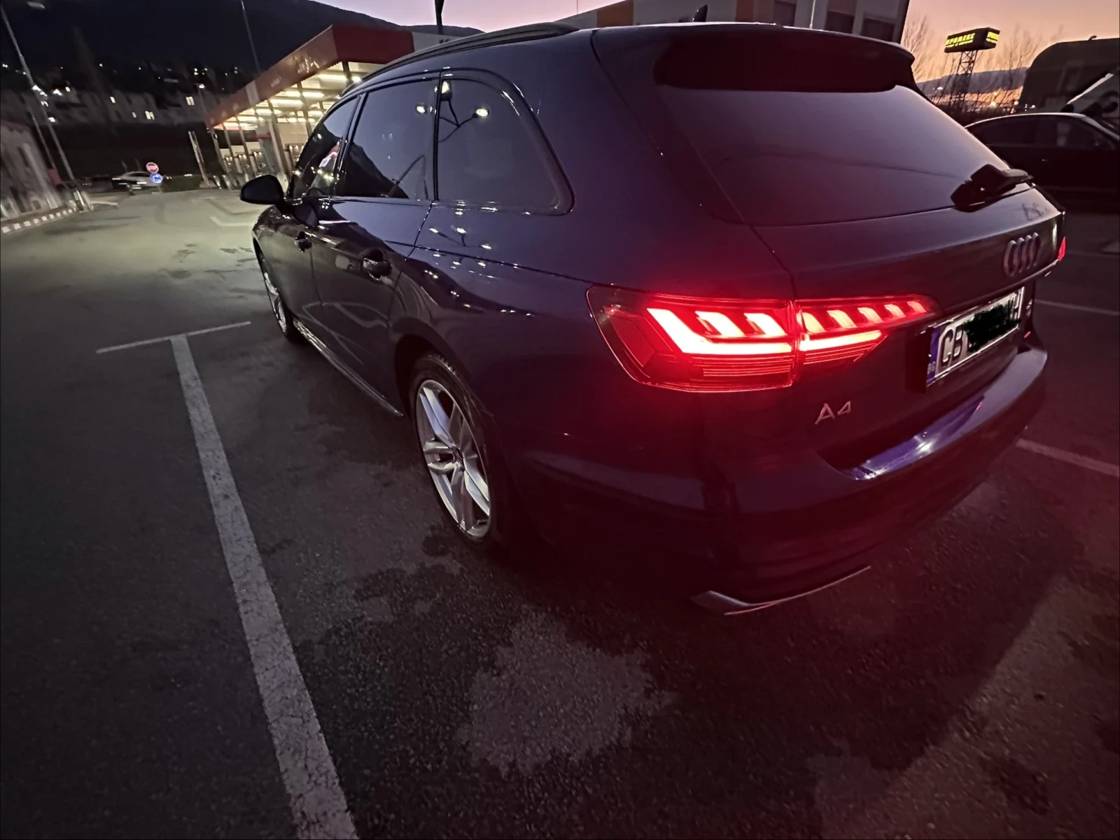 Audi A4, снимка 6 - Автомобили и джипове - 55649138