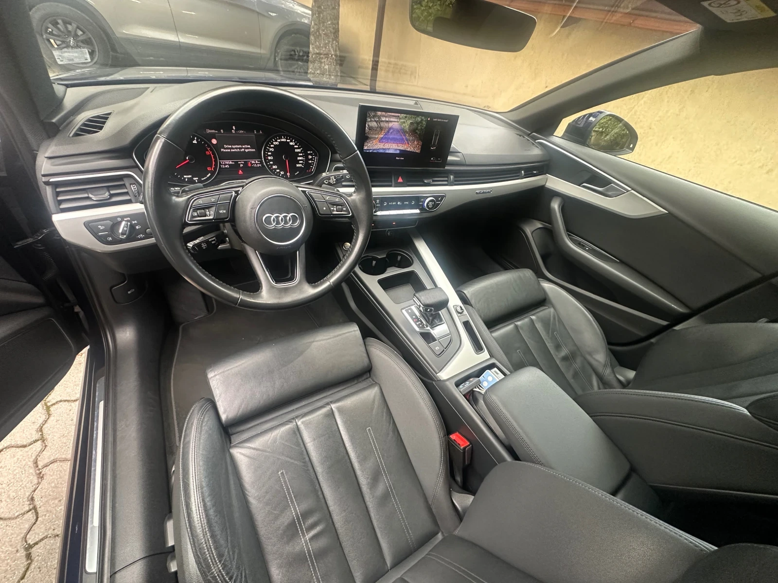 Audi A4 Фейслифт, Комби 127хил. км , снимка 14 - Автомобили и джипове - 56486388