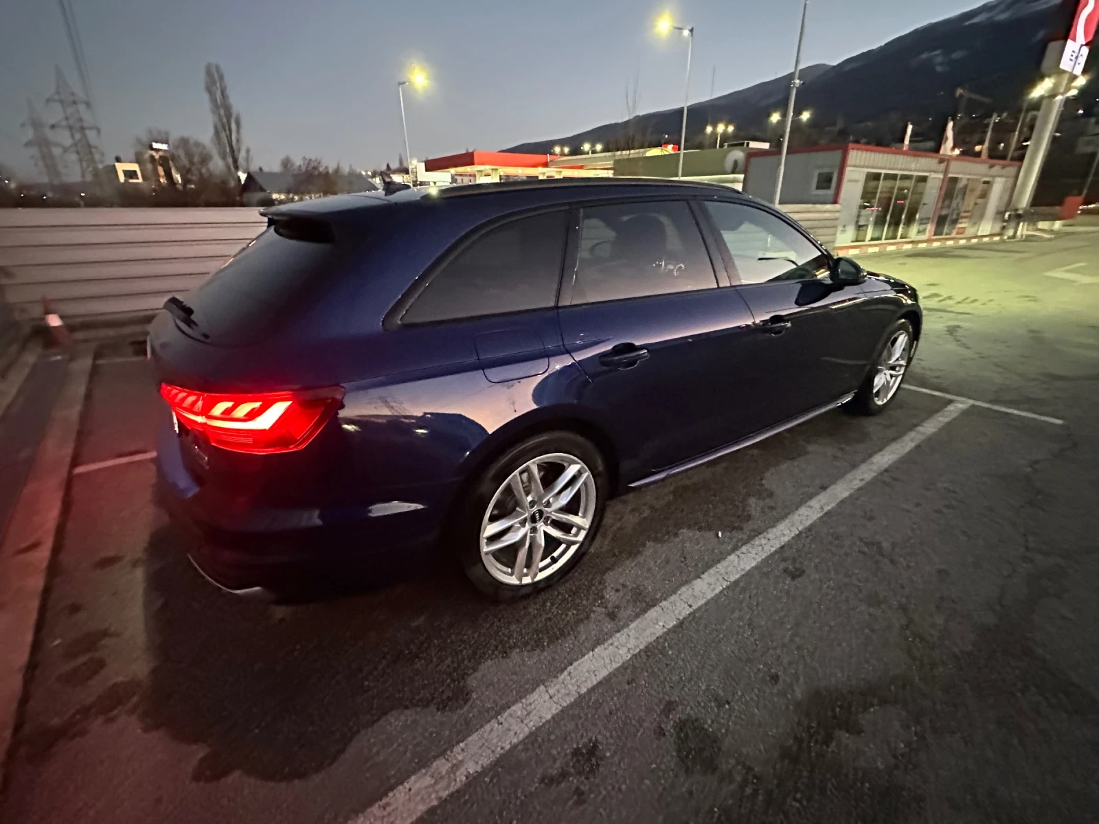 Audi A4, снимка 7 - Автомобили и джипове - 55649138