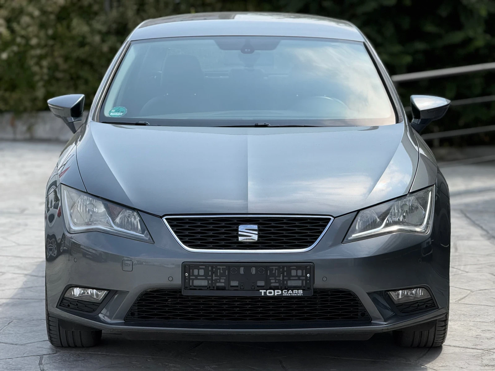 Seat Leon, снимка 2 - Автомобили и джипове - 55651508