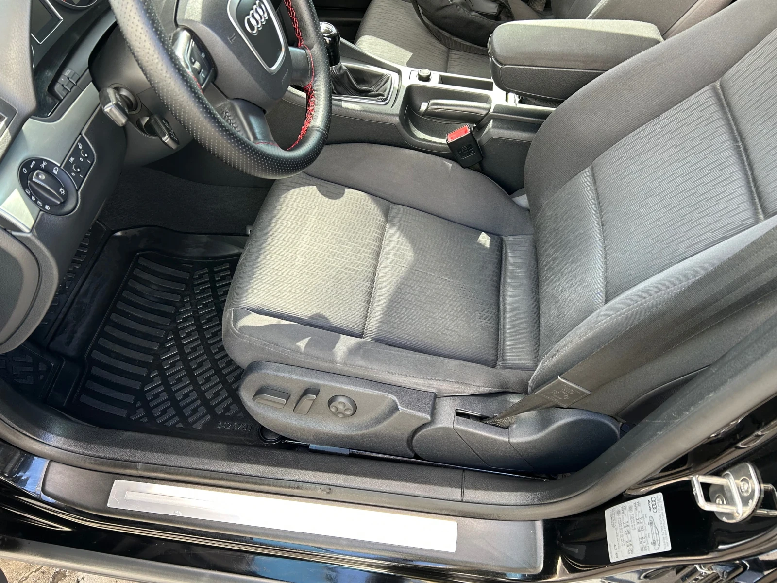 Audi A4, снимка 6 - Автомобили и джипове - 55772835