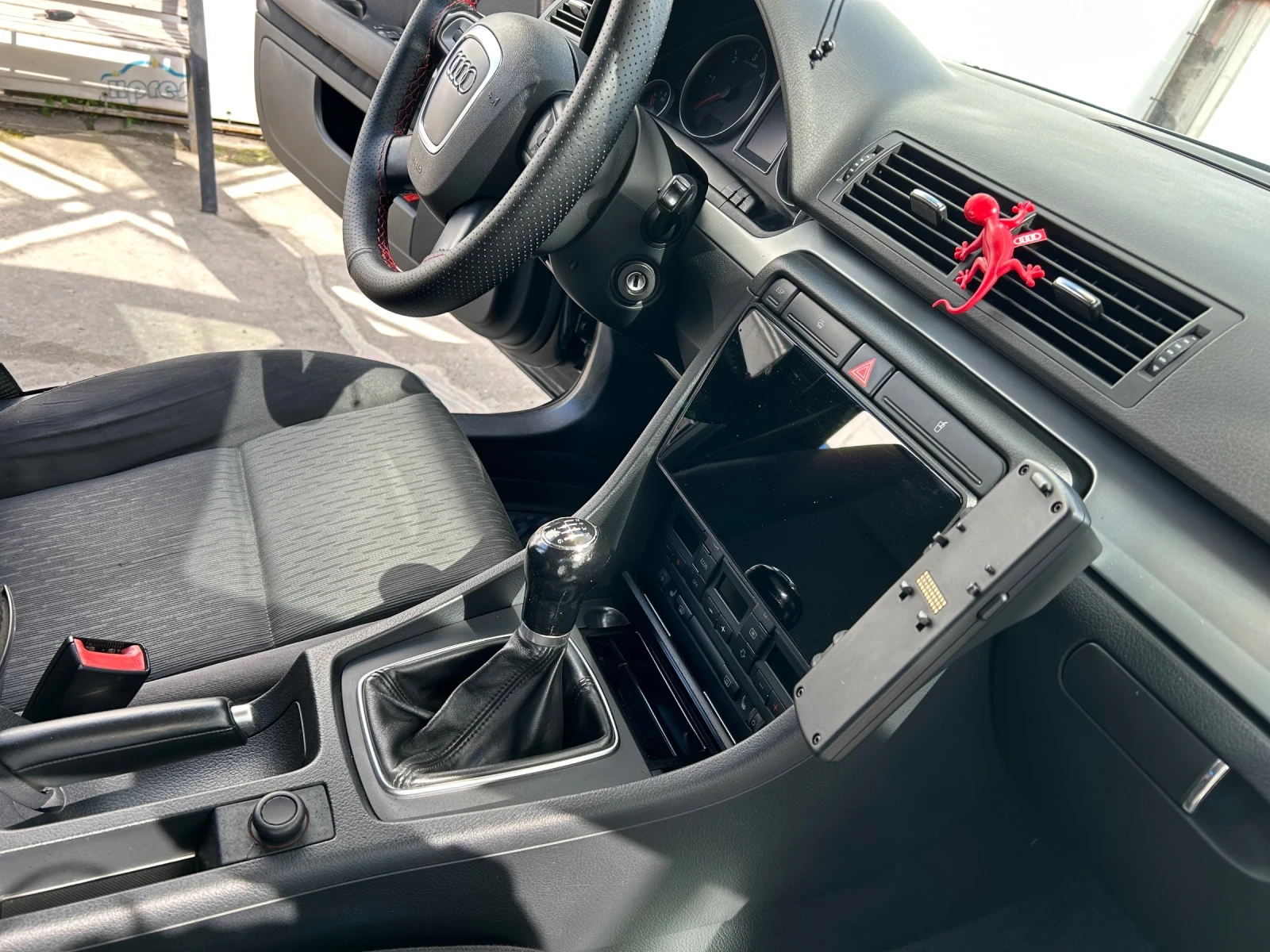 Audi A4, снимка 9 - Автомобили и джипове - 55772835
