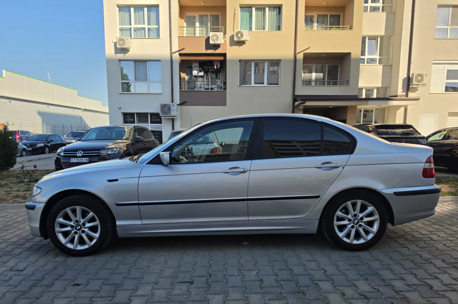 BMW 320 Facelift 2.0D 150hp 6-скорости, снимка 8 - Автомобили и джипове - 56361321