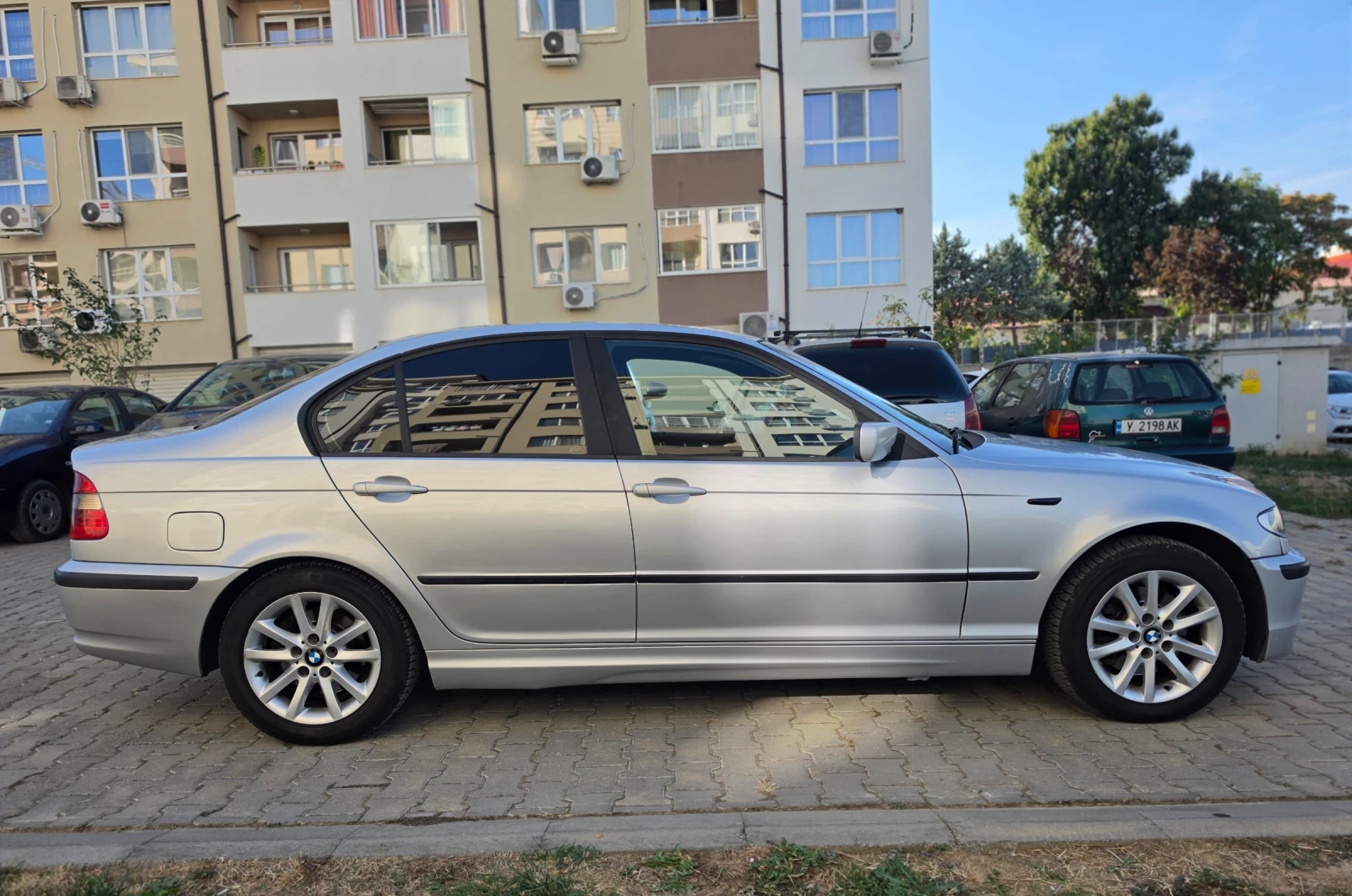 BMW 320 Facelift 2.0D 150hp 6-скорости, снимка 7 - Автомобили и джипове - 56361321