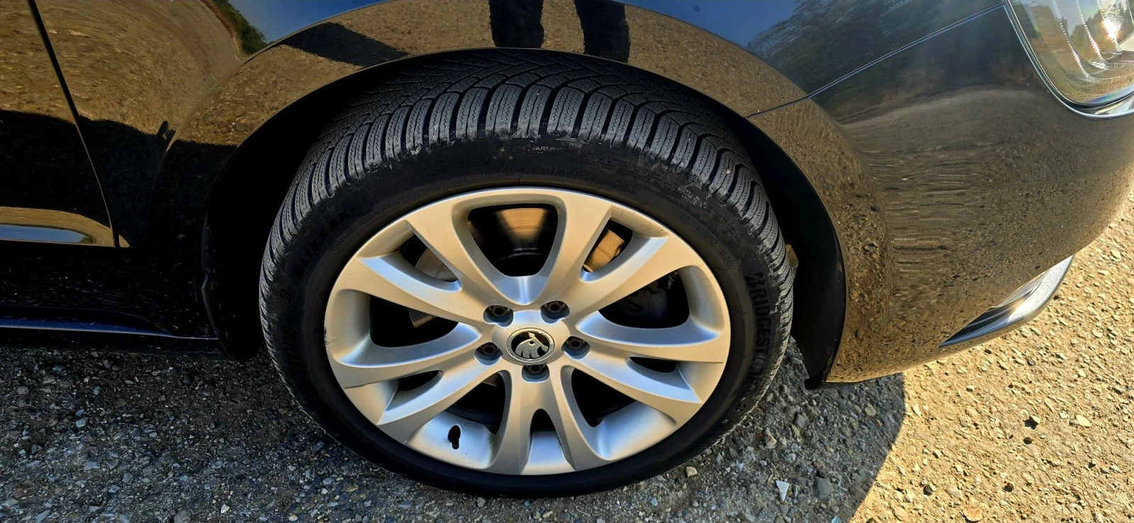 Skoda Superb 2.0TDI 140HP , снимка 5 - Автомобили и джипове - 56485698