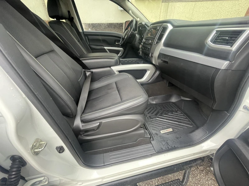 Nissan Titan crew cab XD PRO4X, снимка 11 - Автомобили и джипове - 52395443
