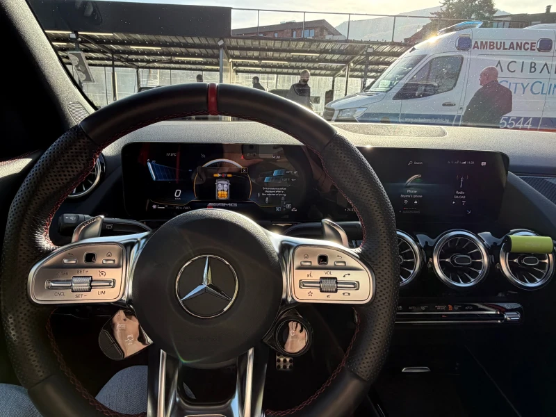 Mercedes-Benz GLA 35 AMG NIGHT PACKAGE 4matic, снимка 12 - Автомобили и джипове - 52237387