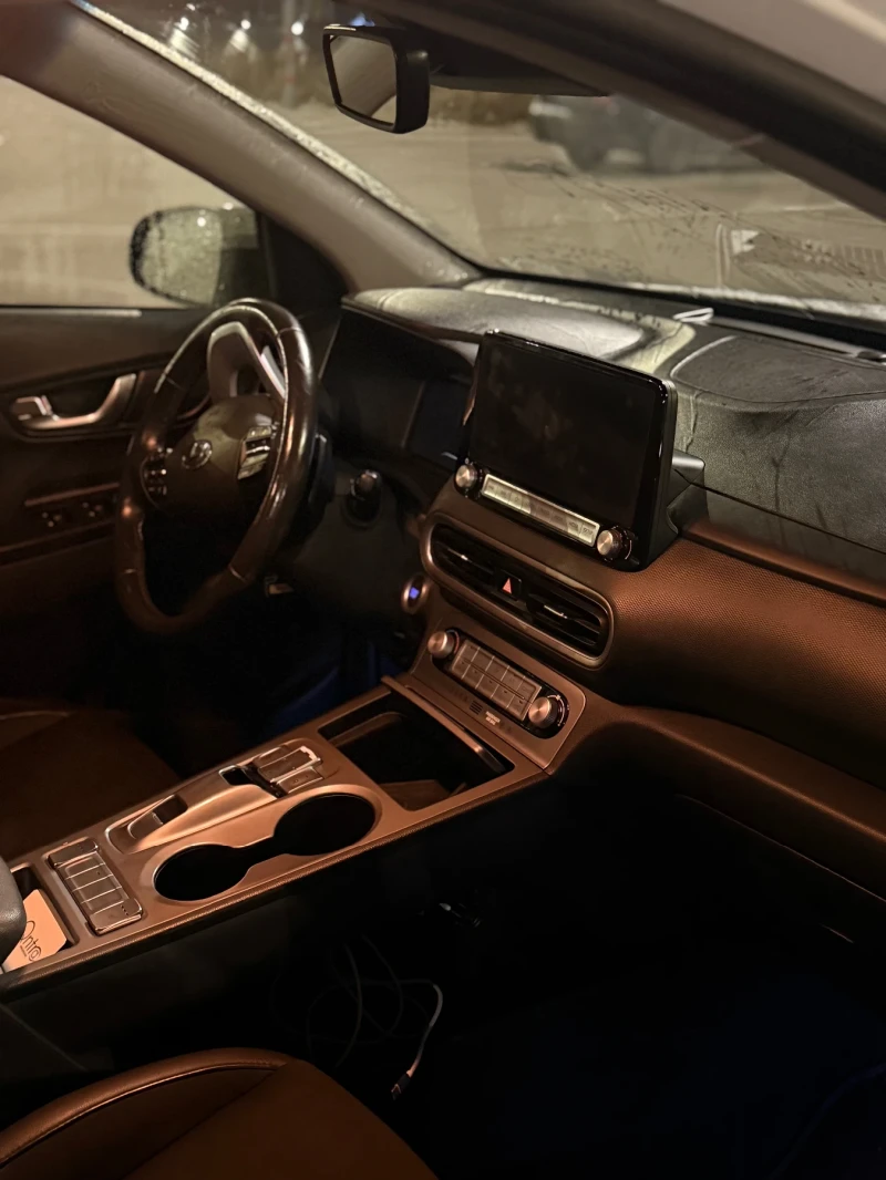 Hyundai Kona, снимка 11 - Автомобили и джипове - 53303060