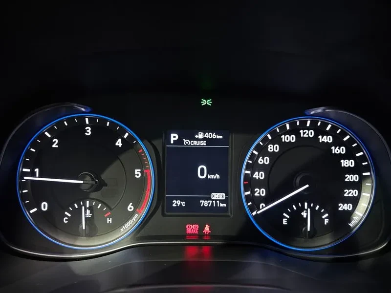 Hyundai Kona 1.6 2Wd Modern Pop, снимка 8 - Автомобили и джипове - 56321438