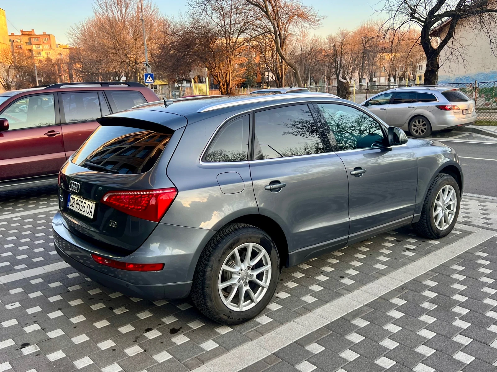 Audi Q5 2.0 170k.�.* 164� �� * CarPlay *  | Mobile.bg � ����������� 4
