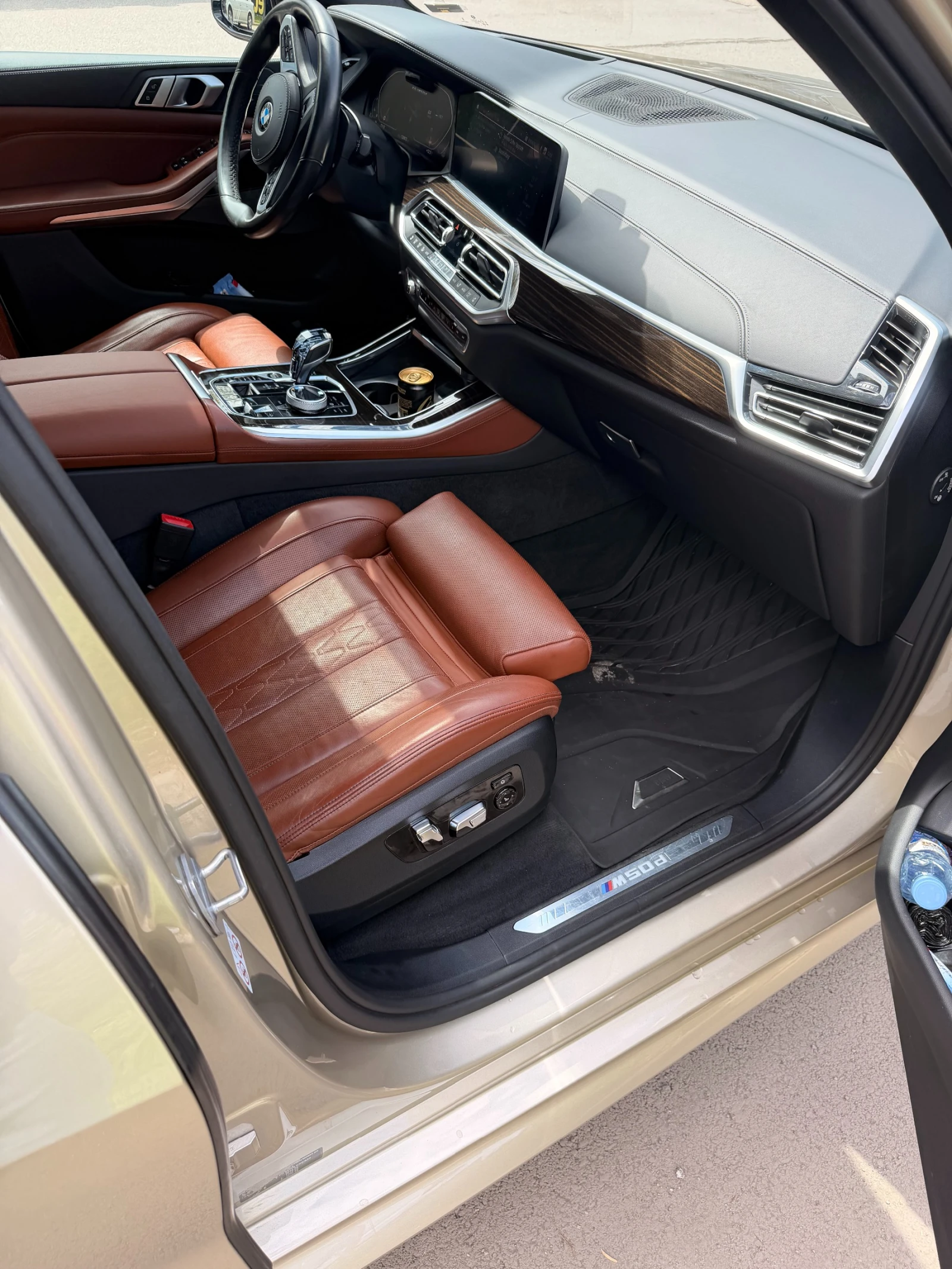 BMW X5 M50d Individual| Laser| HarmanKardon| HeadUp, снимка 9 - Автомобили и джипове - 54185154