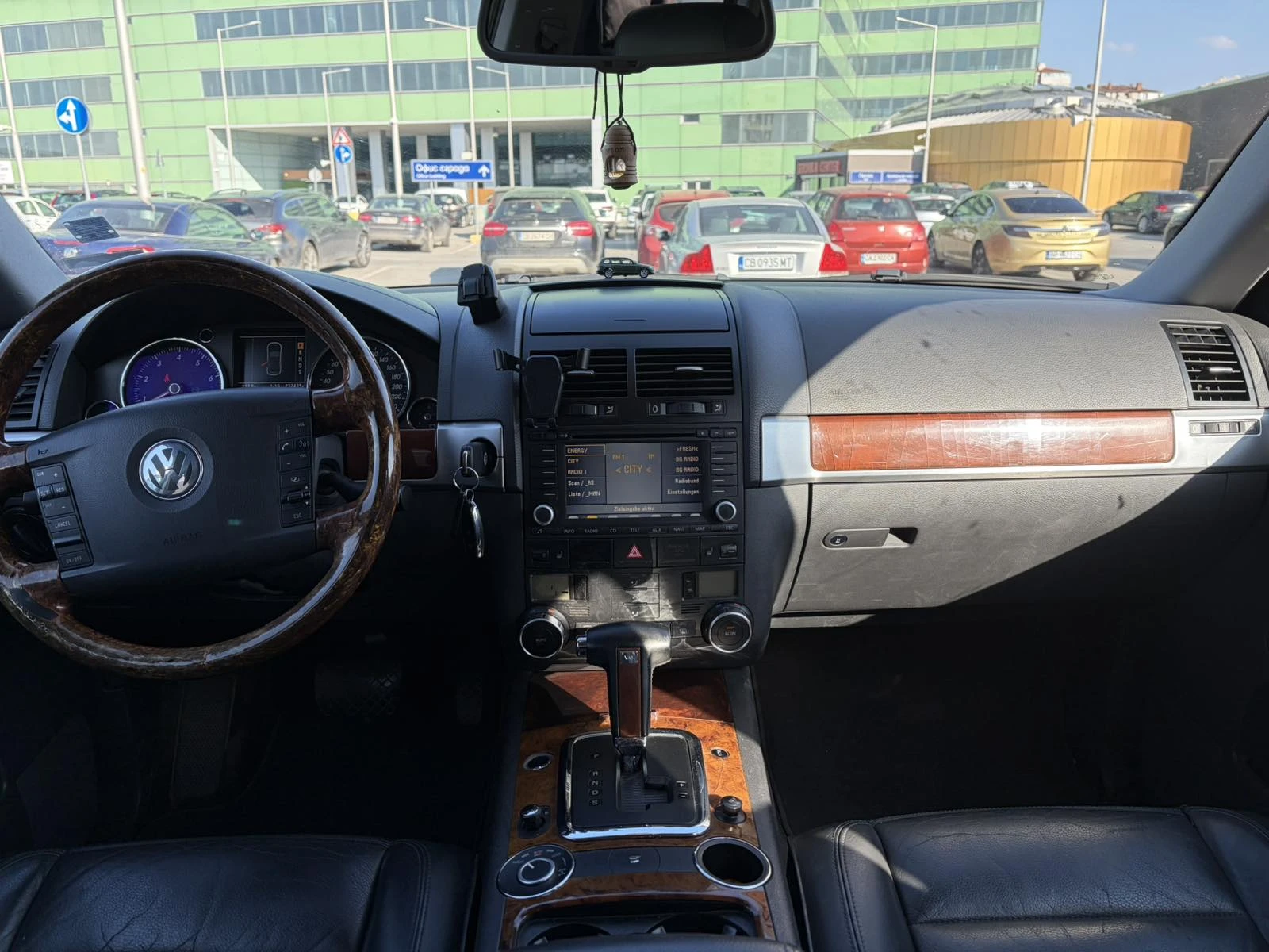 VW Touareg 3, 2 LPG, снимка 7 - Автомобили и джипове - 54034006