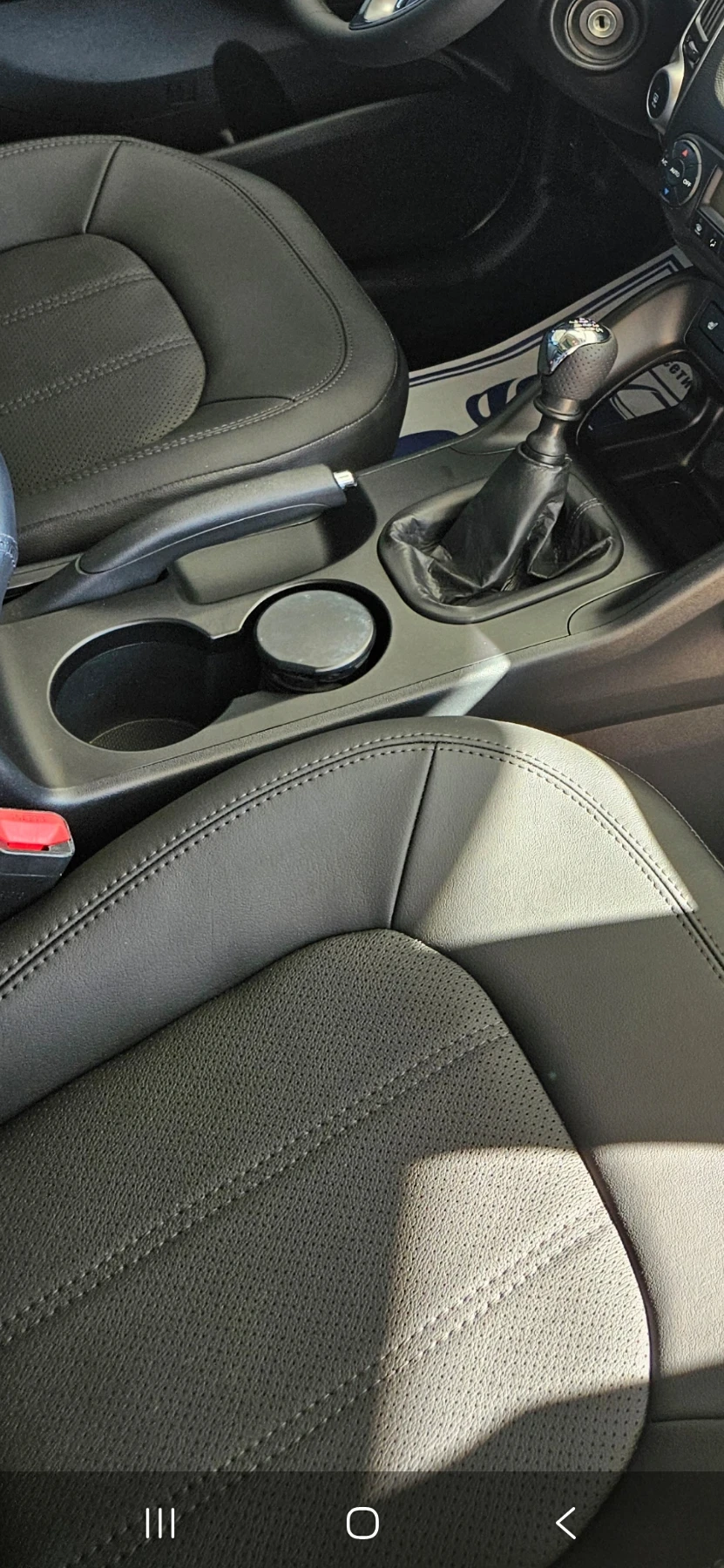 Hyundai IX35 4x4 ПАНОРАМА, снимка 7 - Автомобили и джипове - 54728572