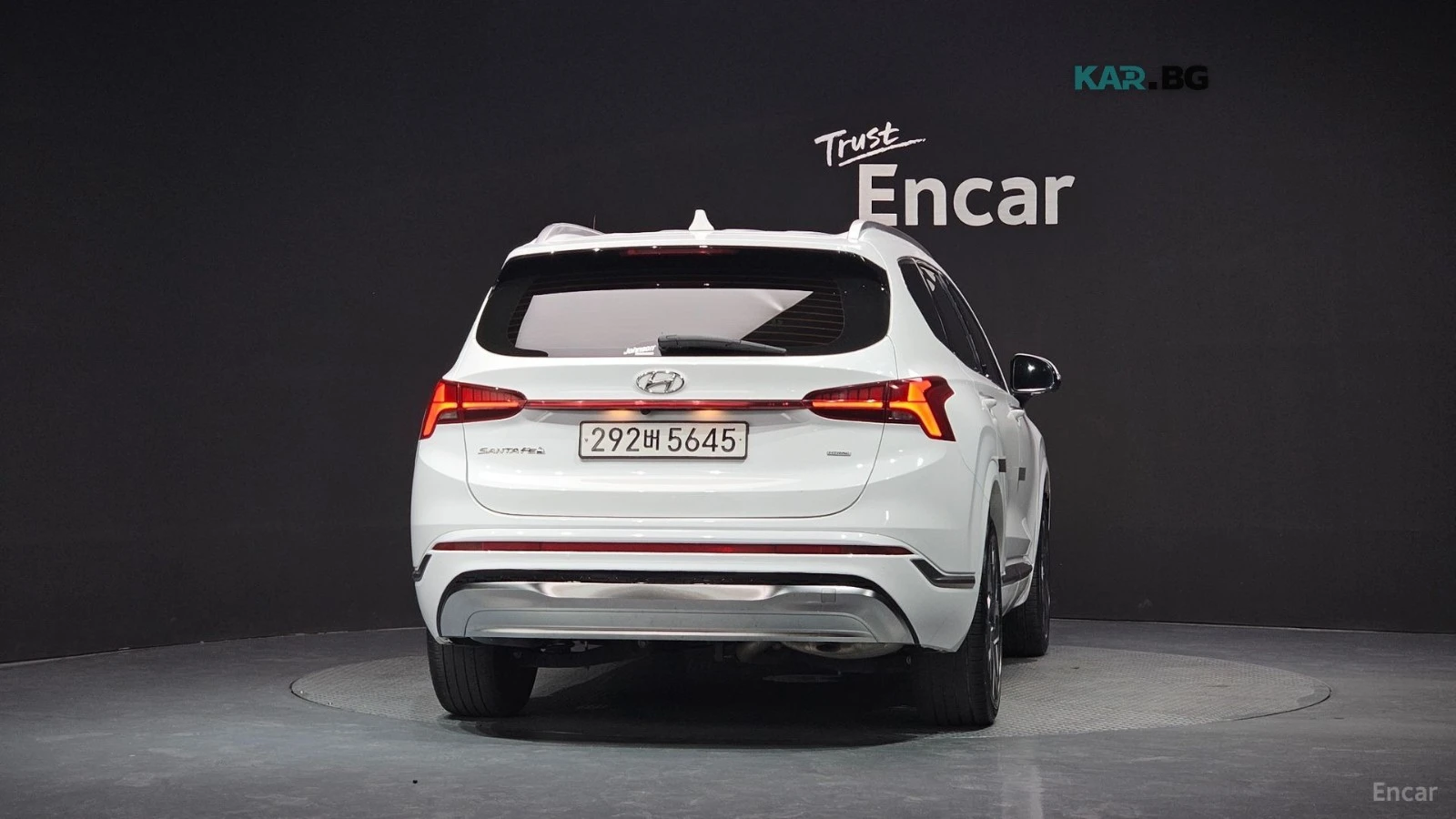 Hyundai Santa fe 2.2D* 4x4* Calligraphy* DISTRONIC* 360* ОБДУХВАНЕ*, снимка 4 - Автомобили и джипове - 55823889