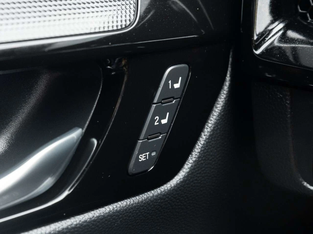 Honda Cr-v 2.0 TOURING * AWD * HYBRID * 2026 * ОТ ХОНДА * , снимка 15 - Автомобили и джипове - 56012872